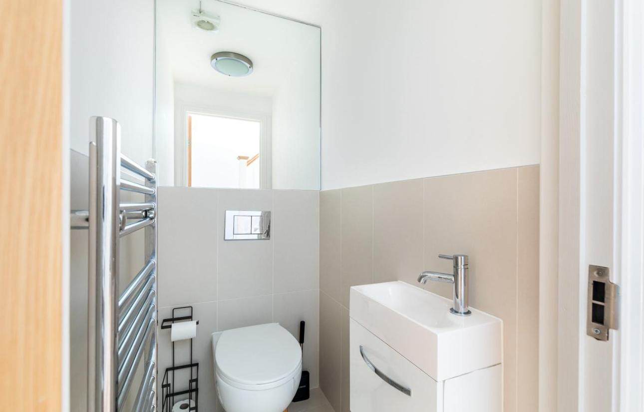 Exceptional 2 Bed Boutique Home In Mill Hill Extérieur photo