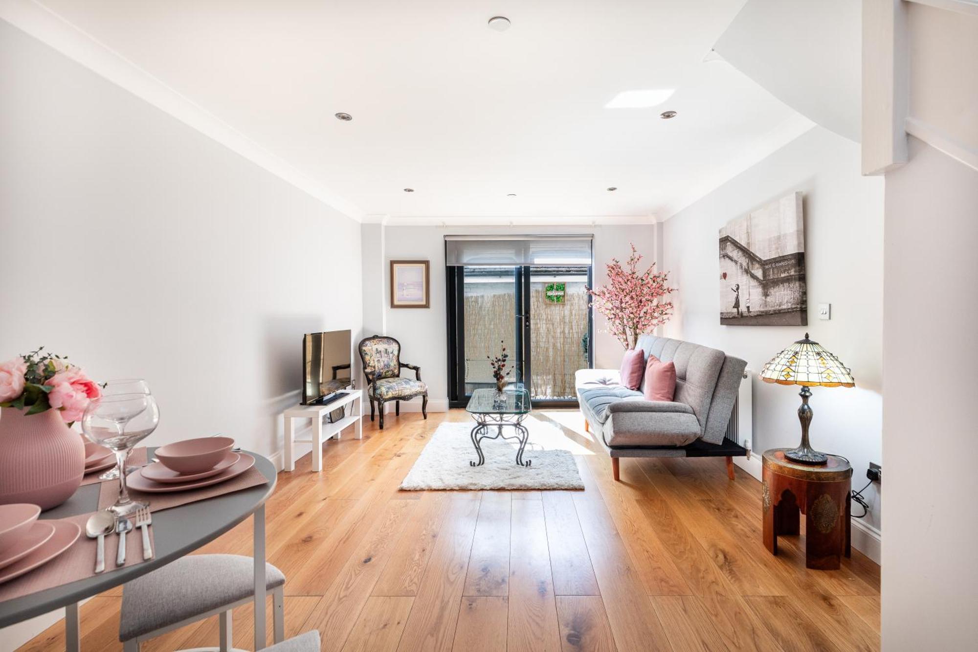 Exceptional 2 Bed Boutique Home In Mill Hill Extérieur photo