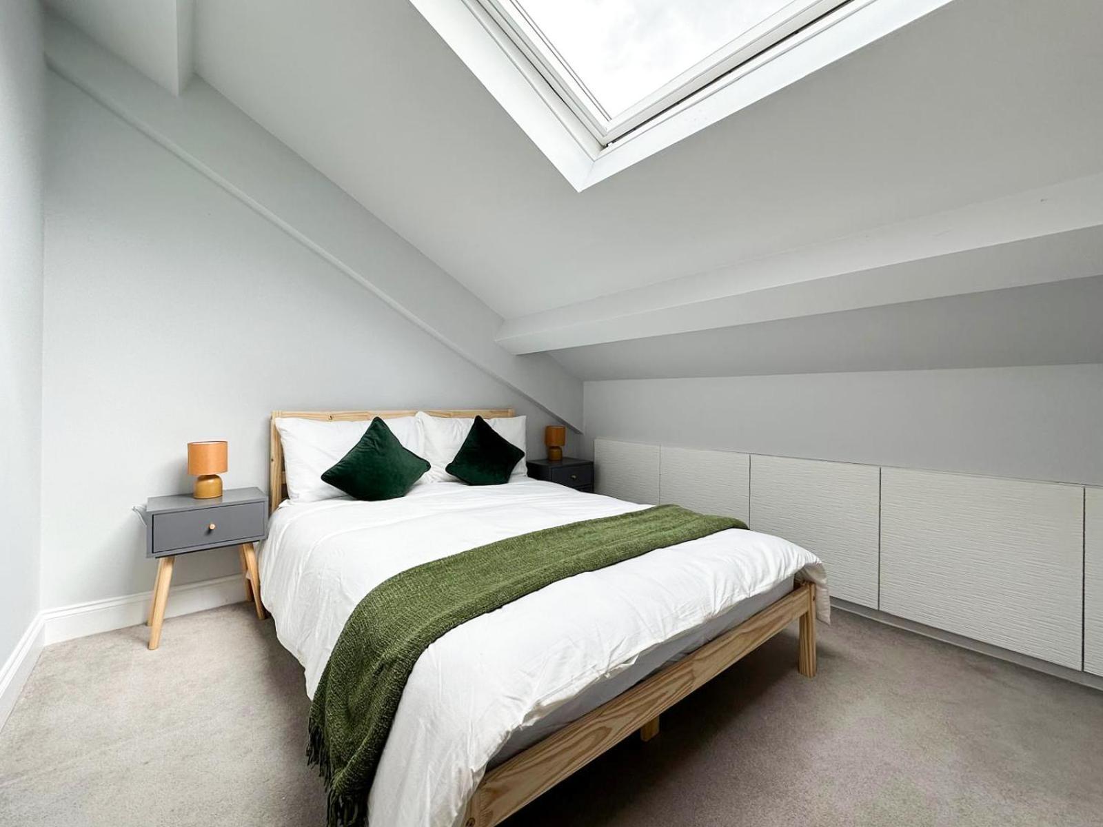 Exceptional 2 Bed Boutique Home In Mill Hill Extérieur photo